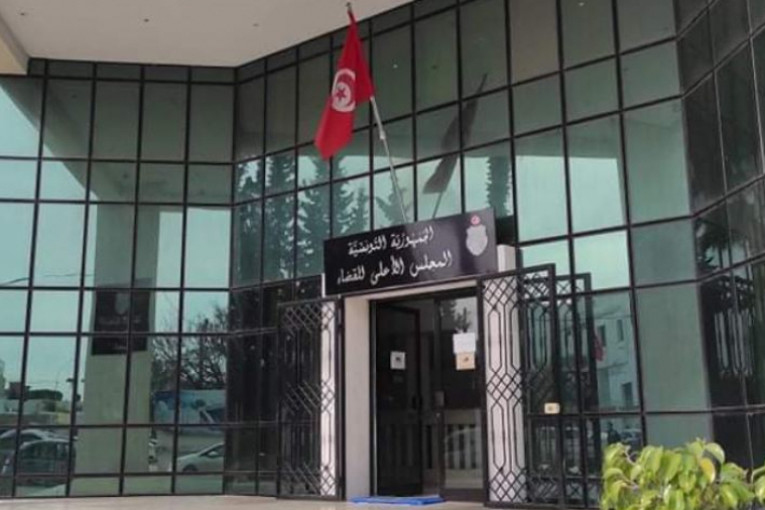 جبهة 25 جويلية تدخل في إعتصام أمام مقر المجلس الأعلى للقضاء