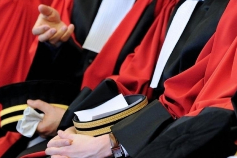 الخميس: القضاة الإداريون في إضراب