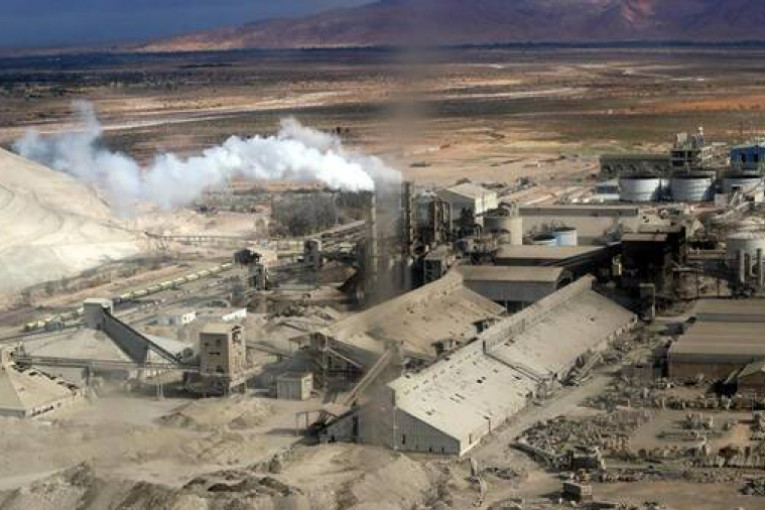 قفصة: إيقاف عمال بشركة نقل المواد المنجمية بتهمة السرقة