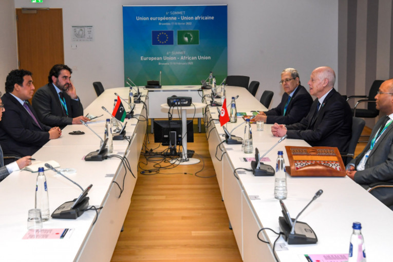 قيس سعيد و رئيس المجلس الرئاسي الليبي يؤكدان العزم على تدعيم العلاقات بين البلدين