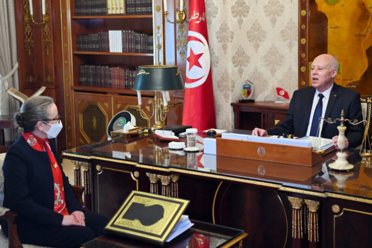 قيس سعيّد يتباحث مع رئيسة الحكومة سُبل التصدي لإهدار المال العام