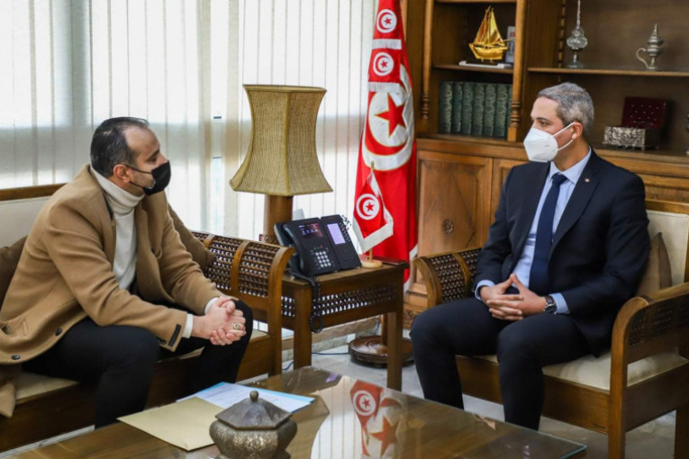 لقاء حول التظاهرة الترويجية ‘الفرنكو- تونسية’ بفرنسا