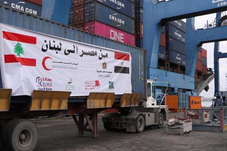 مصر تطلق أكبر شحنة مساعدات إلى لبنان