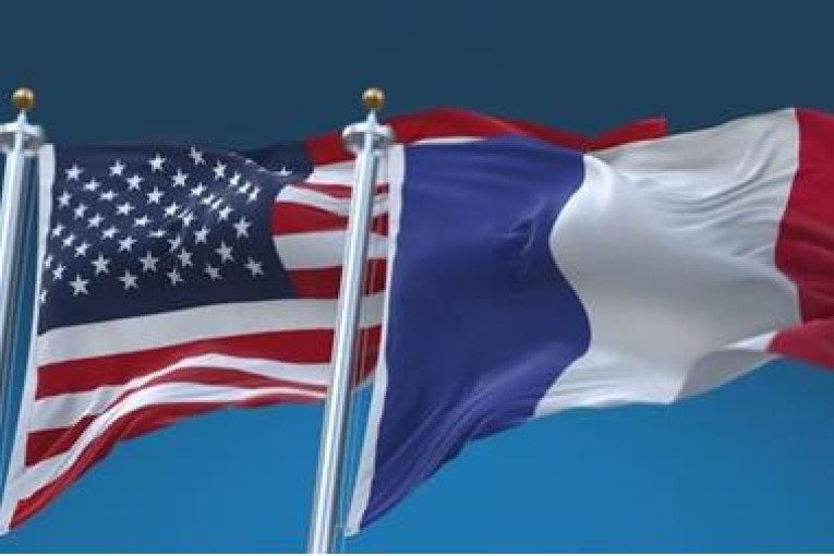 أمريكا وفرنسا تطلبان من رعاياهما مغادرة روسيا على الفور