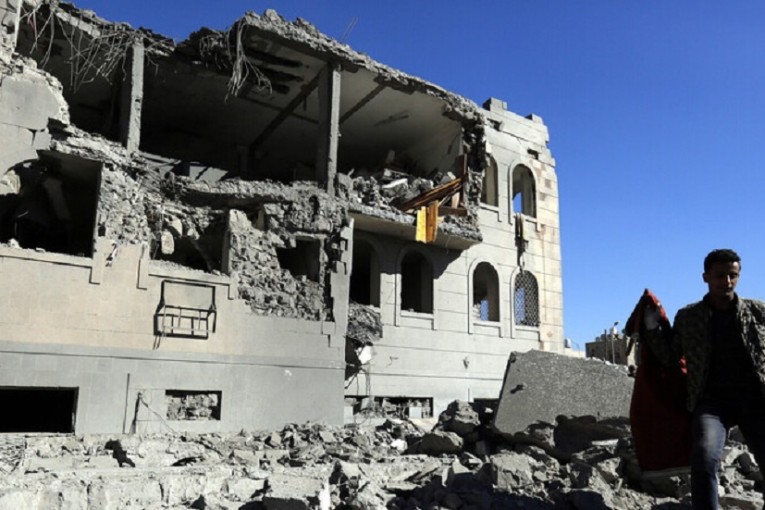 التحالف العربي يعلن تنفيذ 16 عملية ضد الحوثيين في حجة وصعدة