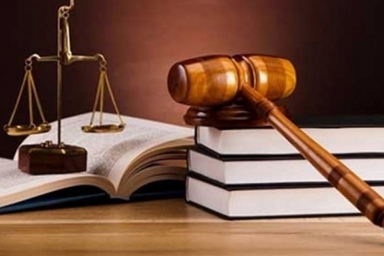 سيدي بوزيد: إحالة مندوب سابق للفلاحة و4 إطارات على القضاء