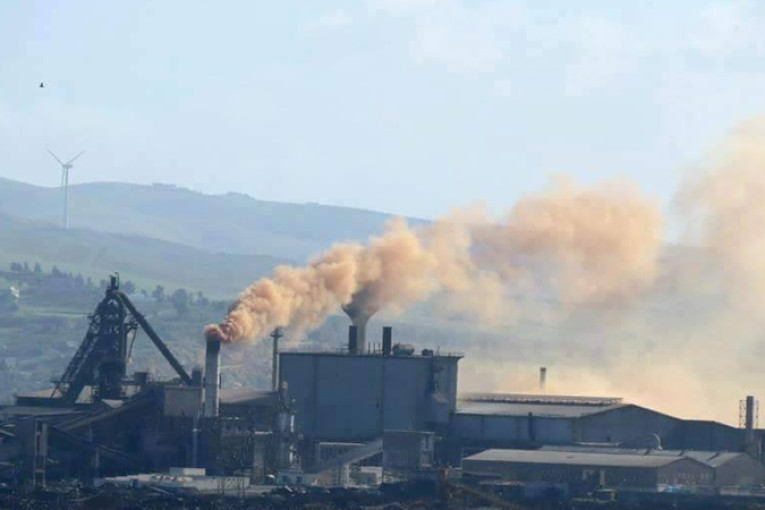 منزل بورقيبة: إلغاء الإضراب المقرّر يوم 10 فيفري الجاري بمصنع الفولاذ