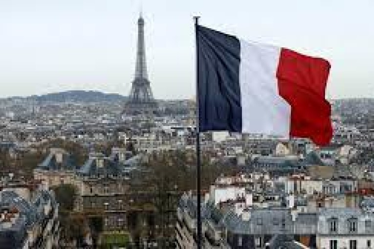 فرنسا تعلن إحراز تقدم في محادثات رباعية النورماندي