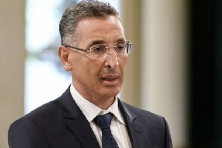 الجبابلي: نجاة وزير الداخلية من محاولة اغتيال طعنا بسكين