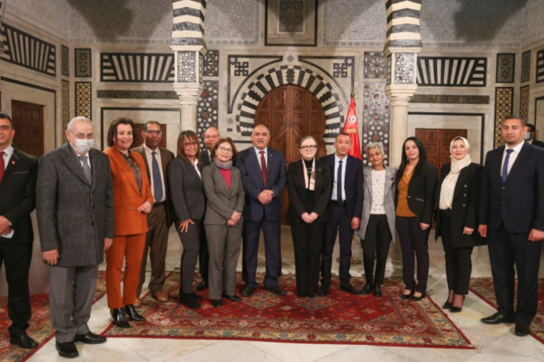 بودن تشرف على موكب أداء اليمين لأعضاء هيئة الوقاية من التعذيب