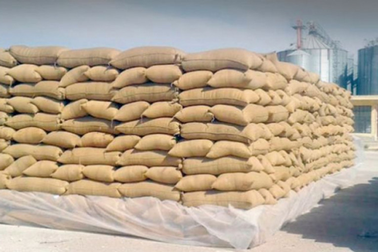 وزير الفلاحة: كل المواد الأساسية متوفرة ولا إشكال في التزود بالحبوب‎‎