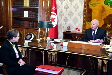 رئيس الجمهورية يلتقي رئيسة الحكومة لتدارس الوضع العام في البلاد