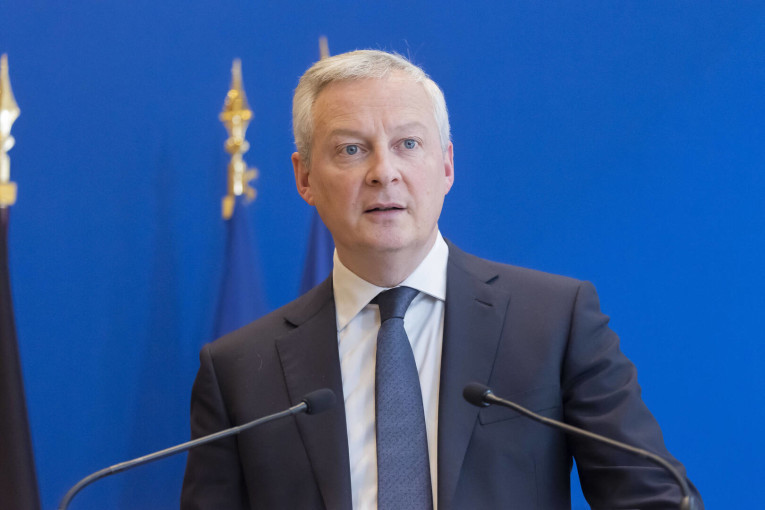 فرنسا تشبه أزمة الطاقة الحالية بأزمة النفط في 1973