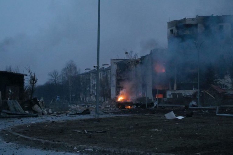 انفجارات عنيفة تهزّ العاصمة الأوكرانية كييف