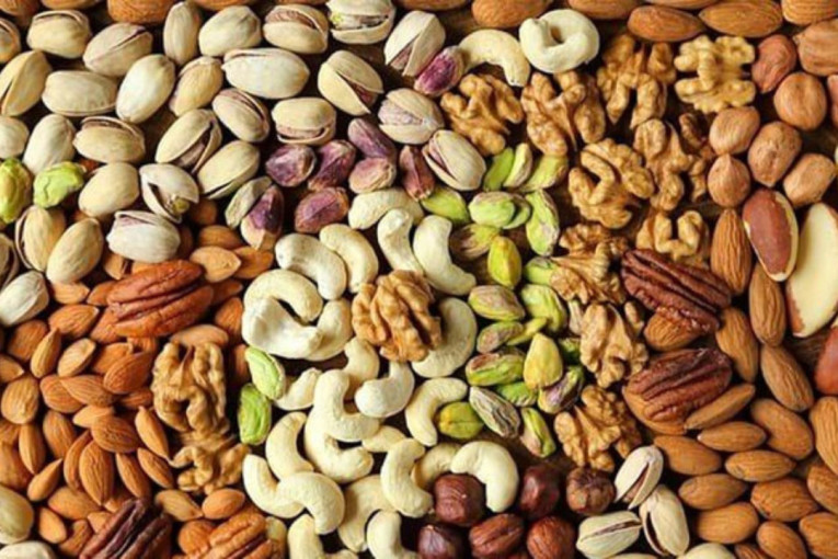 وزارة التجارة: استقرار في أسعار أغلب أصناف الفواكه الجافة