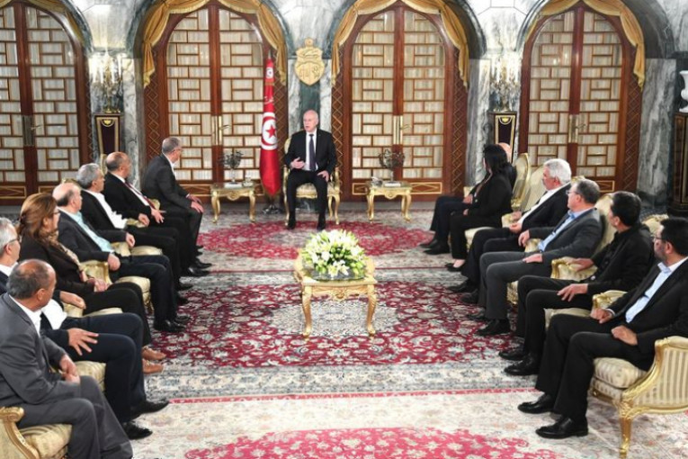 سعيّد يستقبل الطبوبي ويضع ”شروط الحوار الوطني”