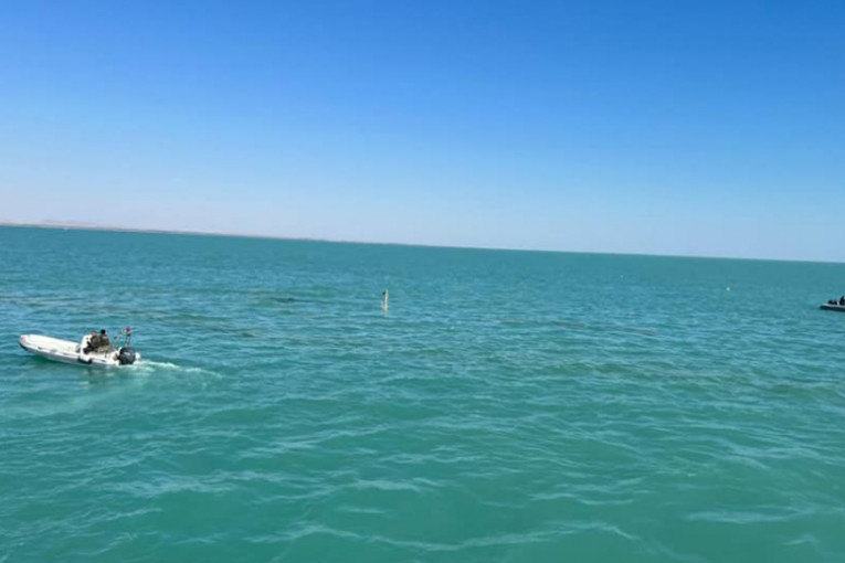 غرق سفينة المحروقات: وزارة النقل تعلن الشروع في التحقيق البحري