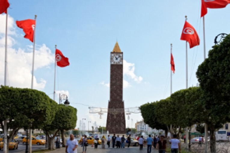 التشاؤم يسيطر من جديد : 56 بالمائة من التونسيين يرون أن تونس تسير في الطريق الخطأ