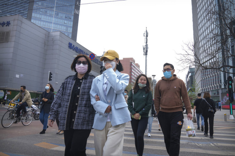 الصين تسجل زيادة قياسية جديدة في الإصابات اليومية بكورونا