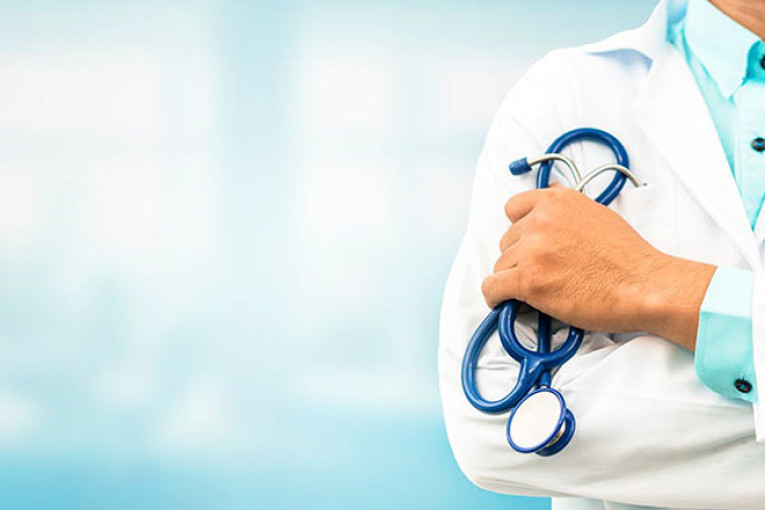 هدّد بالتصعيد: فرع الصحة بالمنستير يطالب بترسيم قرابة 120 ممرضا متعاقدا