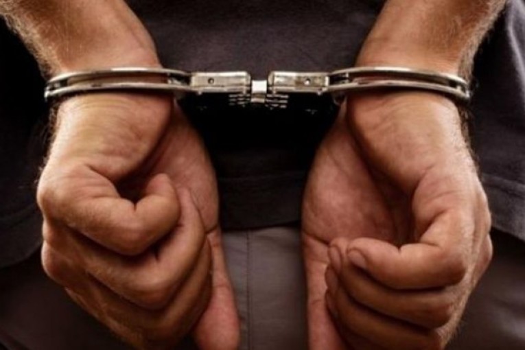 سيدي بوزيد: الاحتفاظ بعوني بلدية من أجل سرقة محجوزات بالمستودع البلدي