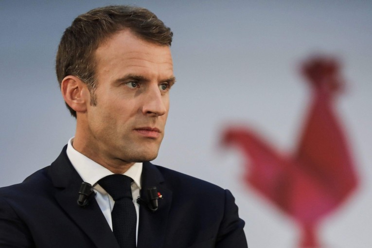 ماكرون يبرر تجنبه عبارة “إبادة جماعية”.. لست أنا من يقولها