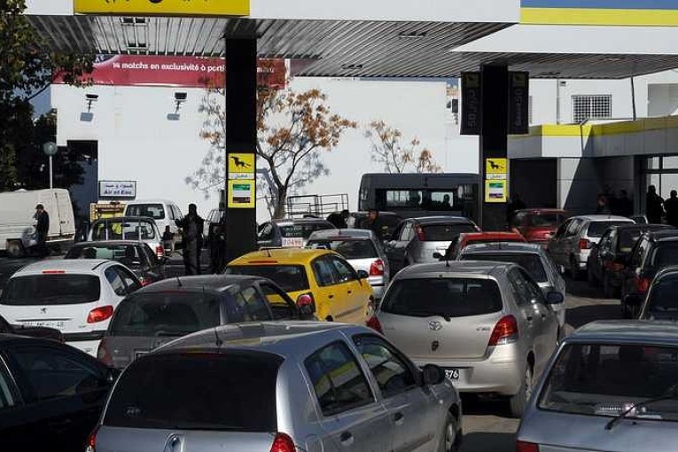 إضراب شركات توزيع المحروقات قائم