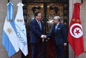 وزيرا خارجية تونس والأرجنتين يبحثان سبل دعم علاقات التعاون بين البلدين