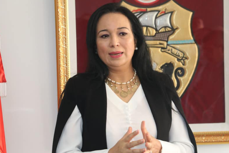 وزيرة المرأة: ” تأبين الطفلة هديل مرزوقي في مدرستها أمام عيون الأطفال امر غير مقبول”