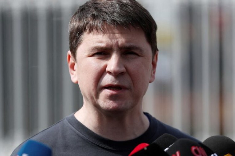 أوكرانيا: محادثات السلام مع روسيا صعبة جدا لكن مستمرة