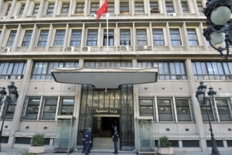 الداخلية تنفي قيام أمنيين ببيع تذاكر الدّربي