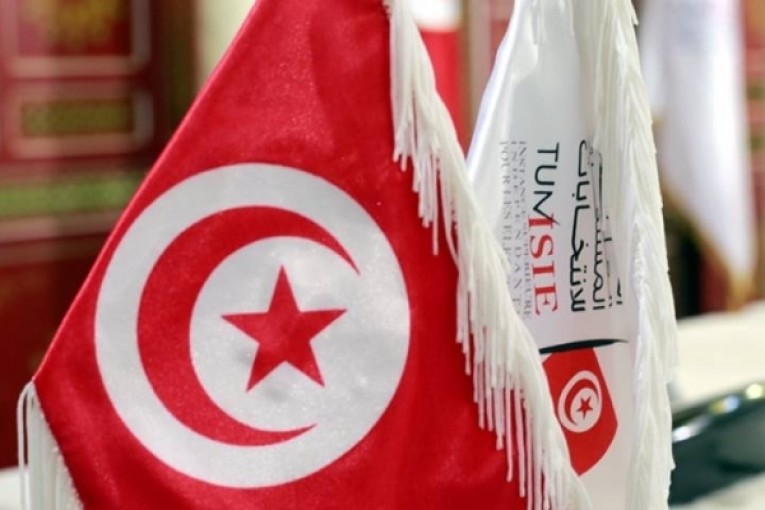 هيئة الانتخابات: ‘6.940.579 ناخبا يحق لهم المشاركة في الاستفتاء وفق آخر تحيين’