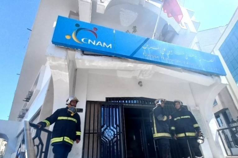 وزير الشؤون الاجتماعية: ماس كهربائي قد يكون وراء حريق مقر الـ”كنام”