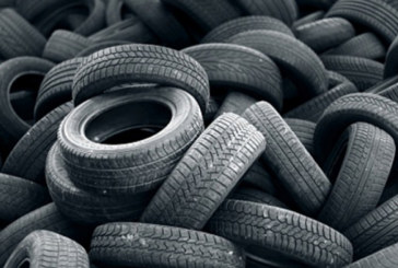 أعوان المجمع المهني لمحوّلي ومصنّعي المطاط في اعتصام مفتوح