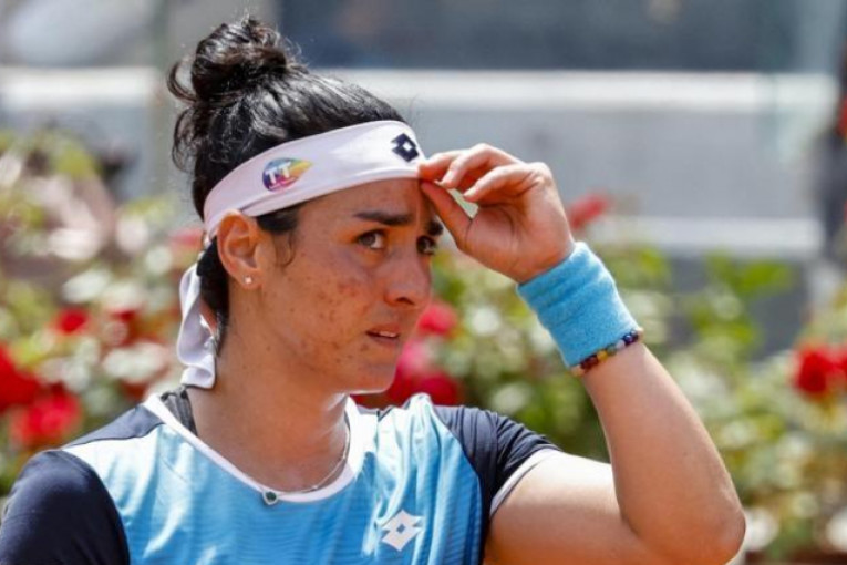 أنس جابر تغادر دورة رولان غاروس من الدور الأول