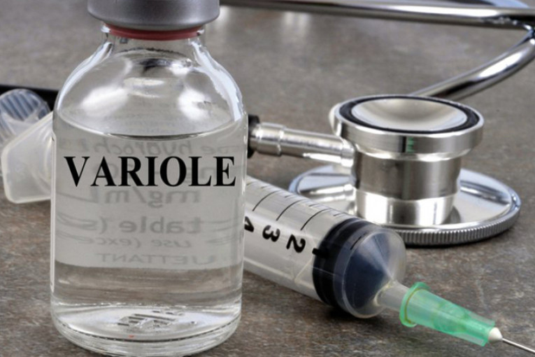 اعتماد تلقيح الجدري الإنساني لتطعيم المخالطين للمصابين بجدري القردة