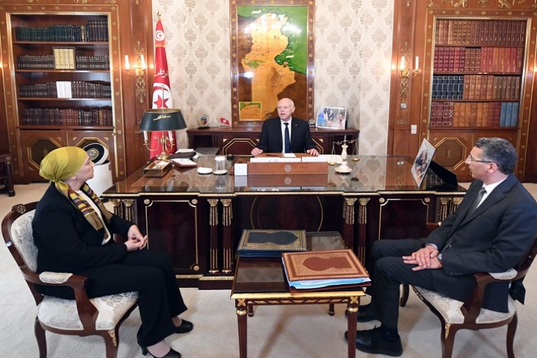 قيس سعيّد: ‘على القضاة الشرفاء تحمل مسؤولياتهم ويجب مواجهة من يحاول العبث بمقدرات البلاد ويختلق الأزمات’