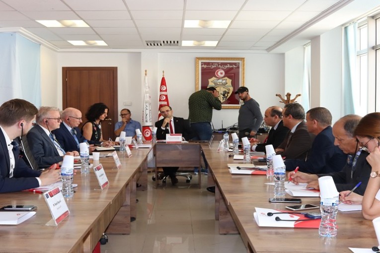 بوعسكر يلتقي وفدا عن البرلمان الأوروبي وسفير الإتحاد بتونس