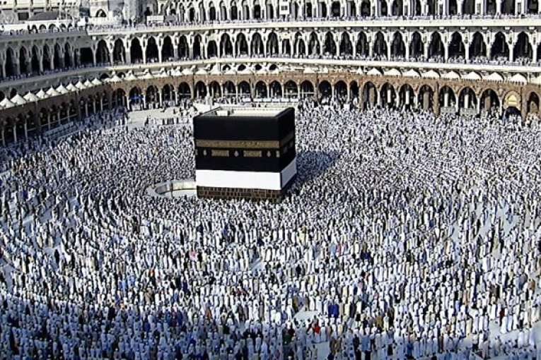 شركة الخدمات والإقامات: ’20 ألف دينار تهم الحجيج المكفولين بالخارج وقريبا الإعلان عن التسعيرة الوطنية’