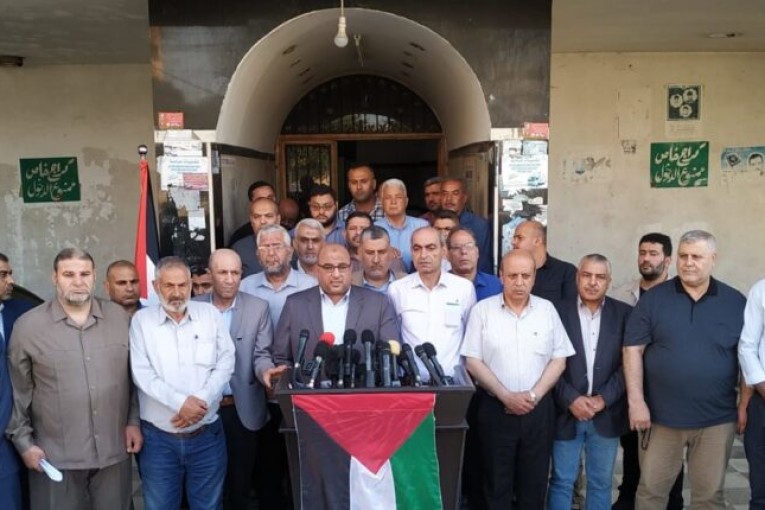 الفصائل الفلسطينية تحذر إسرائيل من اقتحام الأقصى عبر تنظيم مسيرة الأعلام