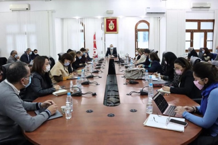 في اجتماع بوزارة الصحة: تأكيد على تكثيف عمليات التقصي لـ’جدري القردة’ والمراقبة على المعابر الحدودية