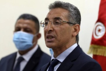 وزير الداخلية: ”الأبحاث في التسريبات متواصلة وصفحات فايسبوك من الخارج تريد تشويه تونس”