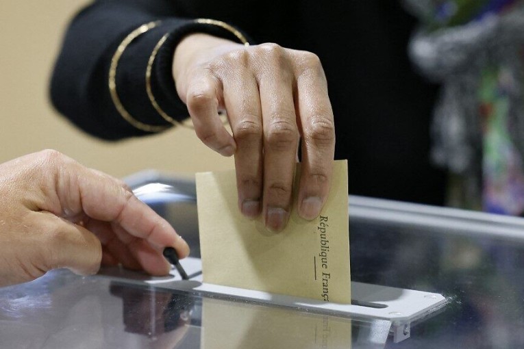 الانتخابات التشريعية الفرنسية: تقديرات أولية حول النتائج