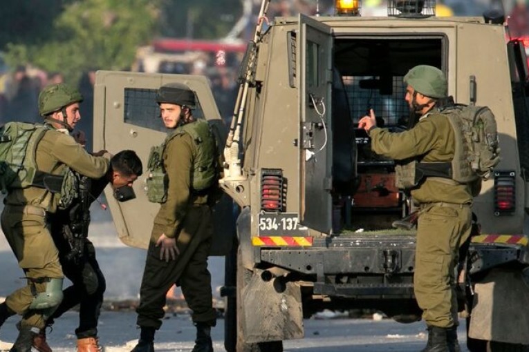 هيئة الأسرى: الاحتلال اعتقل ما يزيد عن مليون فلسطيني منذ 1967