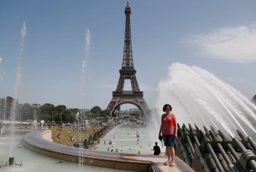 موجة حر شديدة تضرب فرنسا.. وتحذيرات للمواطنين