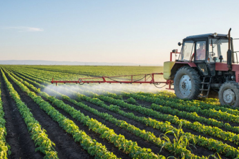 إلغاء سقف نسبة المساهمة الاجنبية في رأس مال الشركات الفلاحية