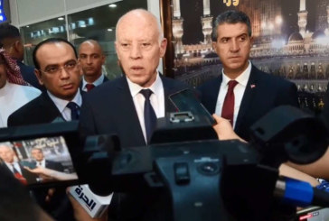 في أولى رحلات الحج: رئيس الجمهورية في مطار قرطاج لتوديع الحجيج