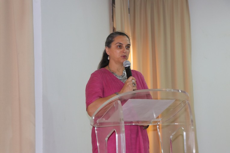 وزيرة البيئة: الأطفال أكثر عرضة لتأثيرات التغيرات المناخية