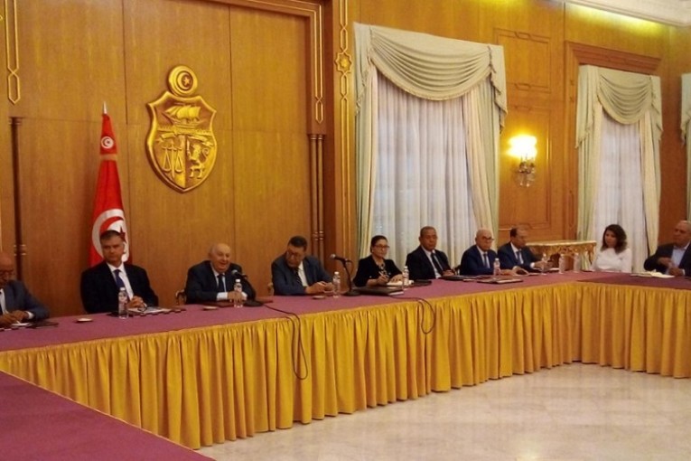 ممثّلو الحكومة يعرضون نتائج المحادثات مع المؤسّسات المالية الدولية