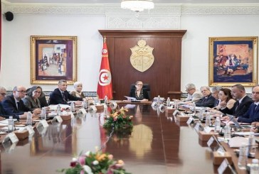 مجلس الوزراء يُصادق على عدد من مشاريع المراسيم والأوامر الرئاسية